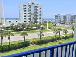 The Perfect Beach Resort Getaway Steps from Ocean! - Image 5