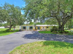 Pool Home w/ Pony • Near NSB & Mosquito Lagoon - Image 3