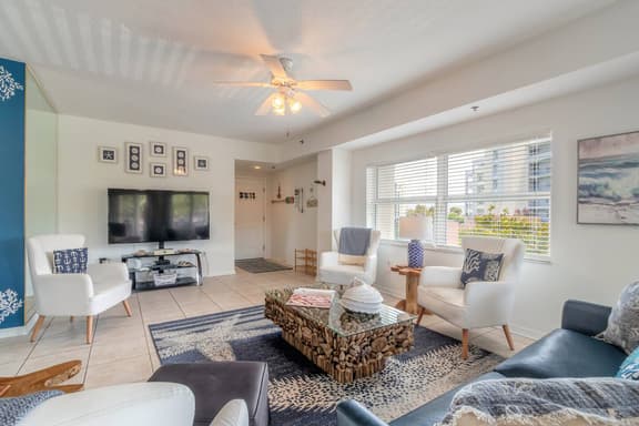 Resort Beach Condo - Image 1